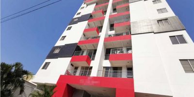 ?️ Moderno apartamento en el tradicional barrio Boston de Barranquilla

Vive en un edificio con todas las comodidades: ? ascensor, ?️ portería 24 horas, ?‍♂️ piscina, ?️ gimnasio, ? salón social, ? juegos infantiles y ?️ parqueadero de visitantes. Ubicado en el tradicional barrio Boston, cerca de ? la Plaza de la Paz, ?️ el Centro Comercial Portal del Prado y ? la Universidad Simón Bolívar, en una de las zonas más emblemáticas de la ciudad.

El apartamento cuenta con ?️ 3 habitaciones (principal con baño privado ?), ?️ estudio, ? cocina integral estilo americano y un amplio ? balcón con vista panorámica a la ciudad. Sector 100 % residencial ?, ideal para vivir con tranquilidad y estilo ✨.

? ¡Contáctanos hoy mismo para más información y agenda tu visita!
? #VivirEnBarranquilla #BarrioBoston #ApartamentoIdeal #Virales


