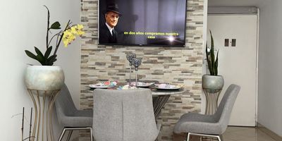 Area de 58 metros cuadrados perfectamente distribuidos
️ 3 habitaciones confortables y luminosas
 2 banos modernos para mayor comodidad
️ Sala comedor acogedora ideal para compartir en familia
 Zona de estudio perfecta para teletrabajo o tareas escolares
 Cocina integral funcional lista para tu toque personal
 Zona de lavanderia independiente
 Parqueadero propio
 Deposito privado espacio extra que siempre se valora
 2 piso Facil acceso sin perder privacidad
 Estrato 3  Economia en servicios