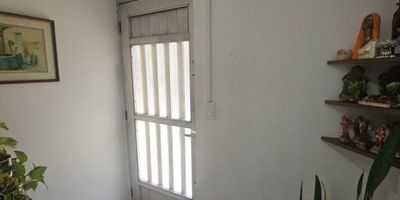 Vende Integridad, inmobiliaria experta en administración y arrendamientos de apartamentos, casas, locales, bodegas y oficinas, Medellín y toda el área Metropolitana.