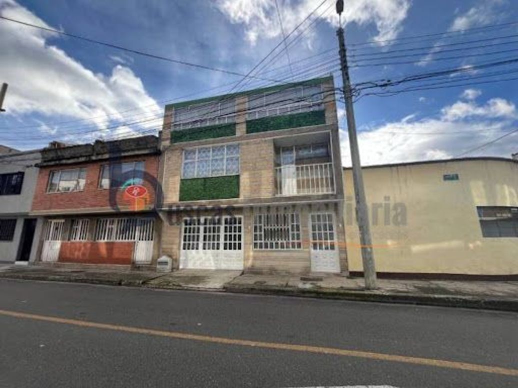 Casa en venta en Bosque Popular, Bogotá · foto 2 de 16