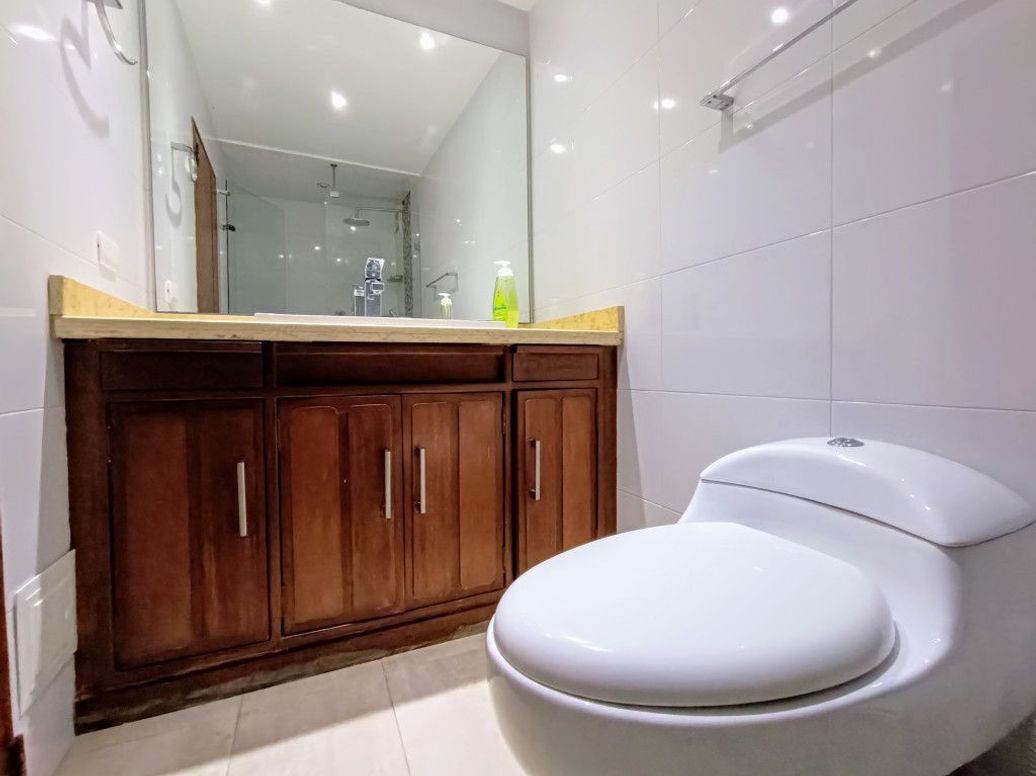 Apartamento de 2 alcobas en venta en El Nogal, Bogotá, 236 m² · foto 12 de 20