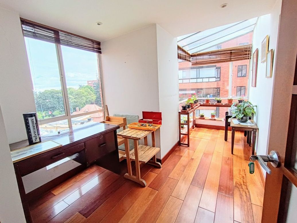 Apartamento de 2 alcobas en venta en El Nogal, Bogotá, 236 m² · foto 7 de 20