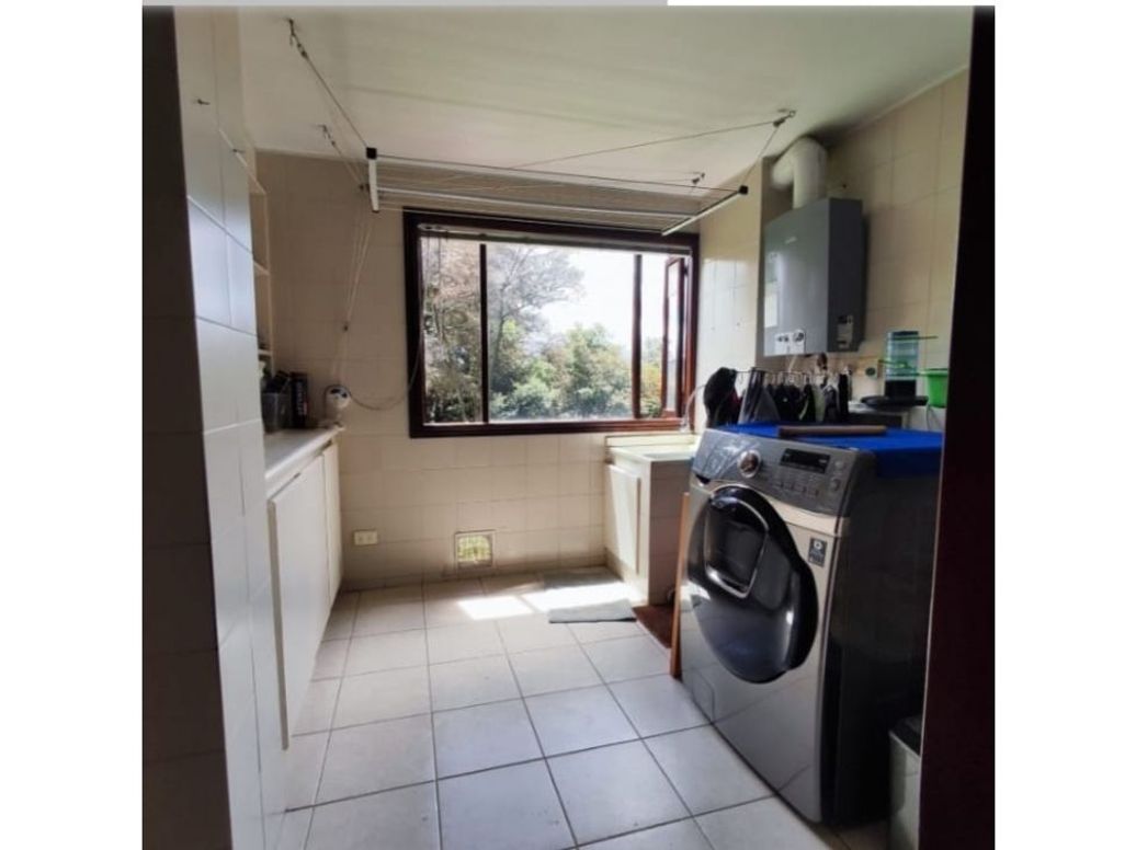 Apartamento de 4 alcobas en venta en Calatayud, Bogotá, 207 m² · foto 5 de 10