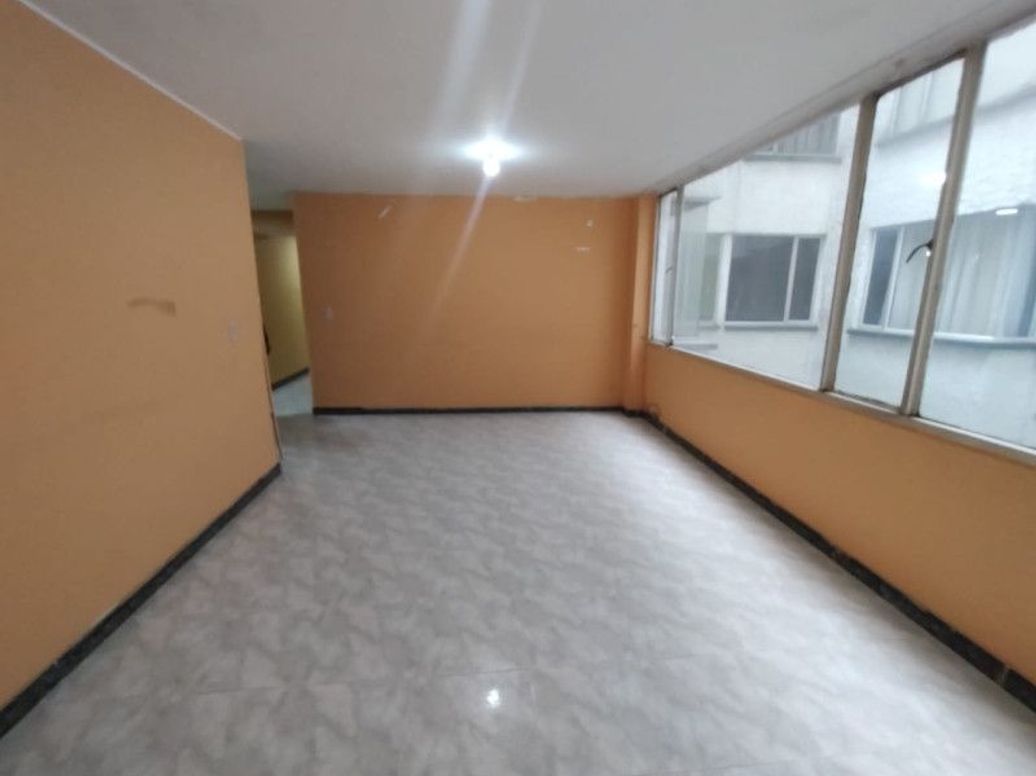 Apartamento de 2 alcobas en venta en Las Nieves, Bogotá, 84 m² · foto 15 de 17