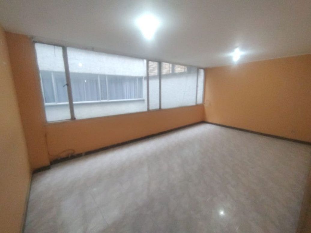 Apartamento de 2 alcobas en venta en Las Nieves, Bogotá, 84 m² · foto 16 de 17