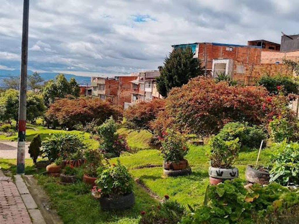 Casa de 4 alcobas en venta en Los Pinares, Bogotá, 104 m² · foto 19 de 20