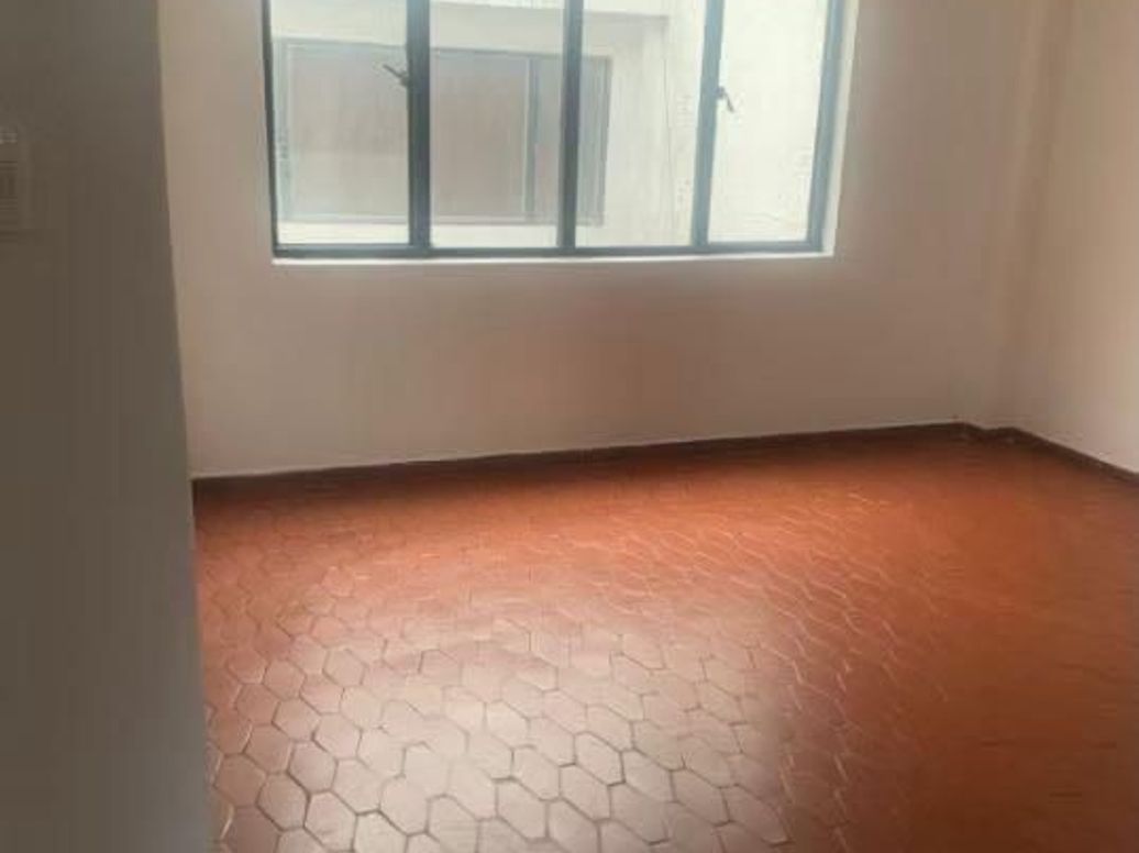 Casa de 9 alcobas en venta en Carvajal, Bogotá, 445 m² · foto 4 de 10