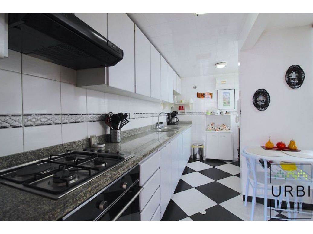 Apartamento de 3 alcobas en venta en Pasadena, Bogotá, 139 m² · foto 6 de 20