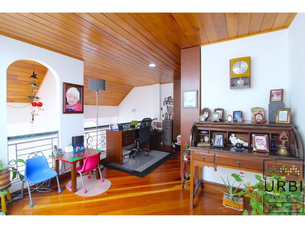 Apartamento de 3 alcobas en venta en Pasadena, Bogotá, 139 m² · foto 10 de 20