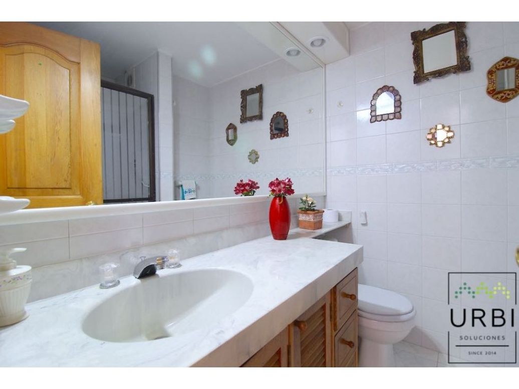 Apartamento de 3 alcobas en venta en Pasadena, Bogotá, 139 m² · foto 16 de 20