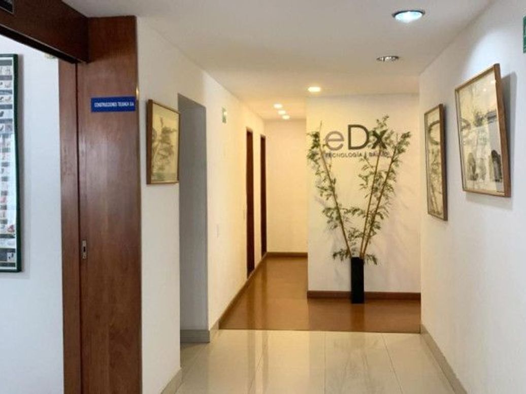 Casa en venta en Chico Norte Et. Ii, Bogotá · foto 2 de 17