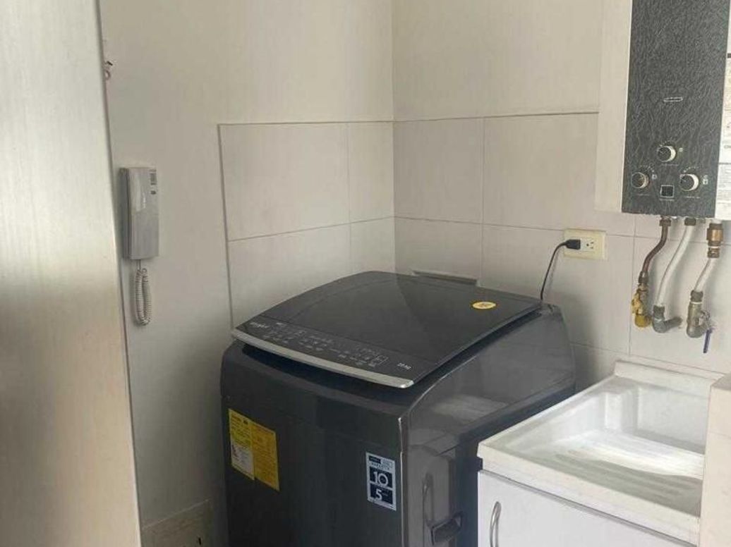 Apartamento de 3 alcobas en venta en El Plan, Bogotá, 58 m² · foto 14 de 19
