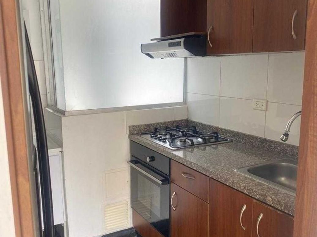 Apartamento de 3 alcobas en venta en El Plan, Bogotá, 58 m² · foto 18 de 19