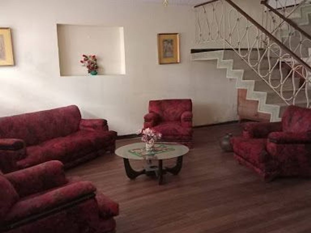 Casa de 8 alcobas en venta en Villemar, Bogotá, 375 m² · foto 5 de 20