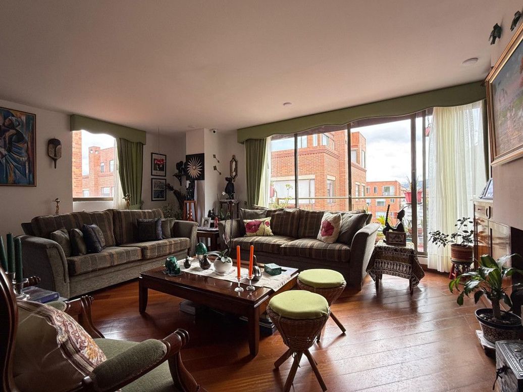 Apartamento de 4 alcobas en venta en Molinos Norte, Bogotá, 181 m² · foto 9 de 20