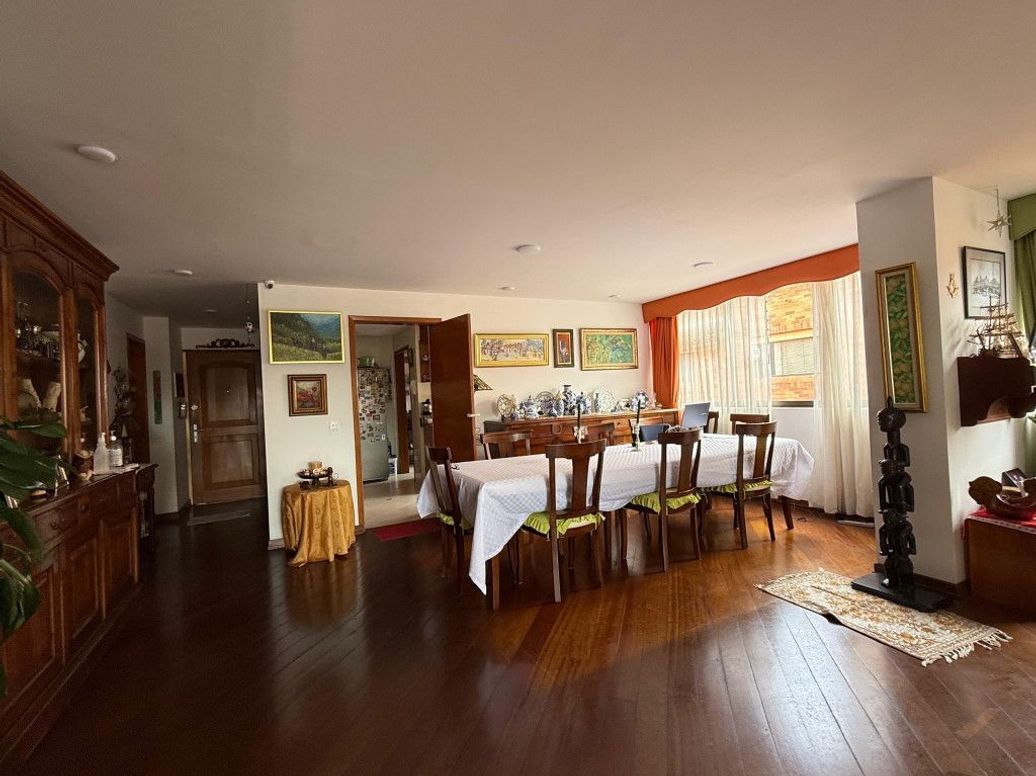 Apartamento de 4 alcobas en venta en Molinos Norte, Bogotá, 181 m² · foto 7 de 20