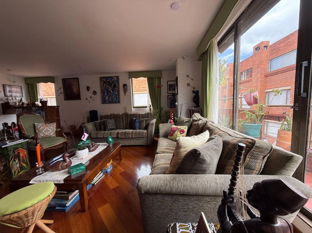 Apartamento de 4 alcobas en venta en Molinos Norte, Bogotá, 181 m² · foto 10 de 20