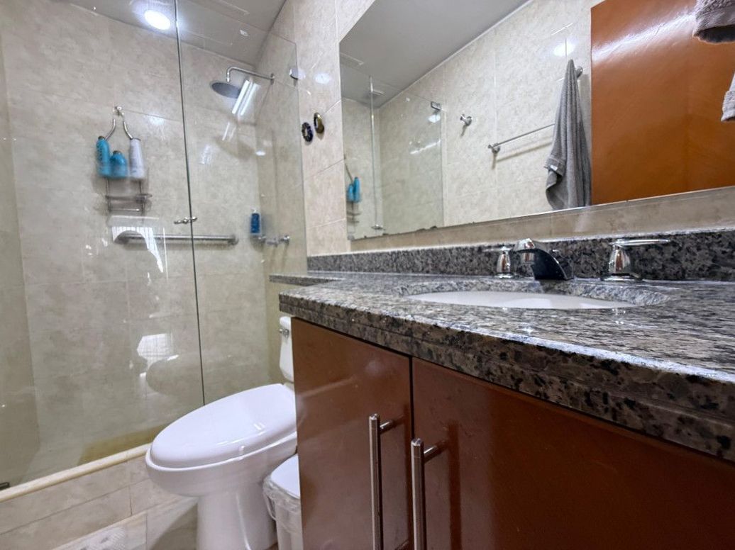 Apartamento de 4 alcobas en venta en Molinos Norte, Bogotá, 181 m² · foto 18 de 20