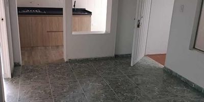 [VEN] ID HOUM: 155299

En Houm te ayudamos de forma fácil y segura. Los beneficios de comprar con nosotros:
    • Te ayudamos a conseguir financiamiento a través de una asesoría personalizada
    • Mediación y seguimiento de todo el proceso
    • Ponemos a tu disposición profesionales en notariado, registro y asesoría jurídica
¡Solo te preocupas de las firmas!

Departamento en venta, ubicado en el barrio Floralia, con una superficie construida de 60.00 m² y superficie total de 60.00 m². 

Sus principales características son:

    • 3 dormitorios
    • 1 baño
    • No Admite mascotas
            
Si compras con nosotros, te brindamos asesoría personalizada durante todo el proceso.
        
Más que una inmobiliaria, somos Houm.
*Aplican T&C