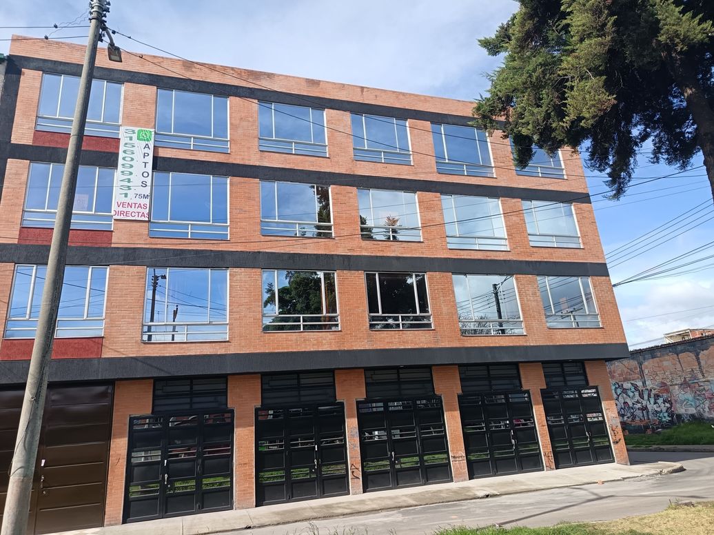 Apartamento de 3 alcobas en venta en Ciudad Kennedy Occidental, Bogotá, 68 m² · foto 12 de 17