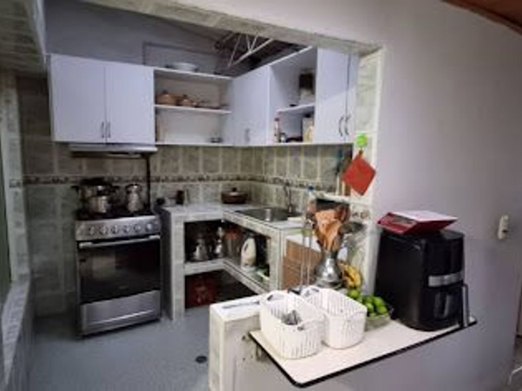 Casa de 8 alcobas en venta en Santa Helenita, Bogotá, 502 m² · foto 7 de 13