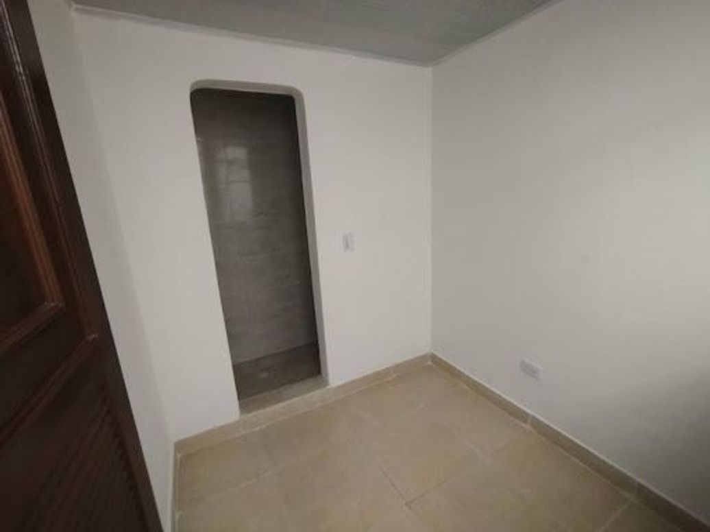 Casa de 1 alcoba en venta en Álamos, Bogotá, 186 m² · foto 8 de 17