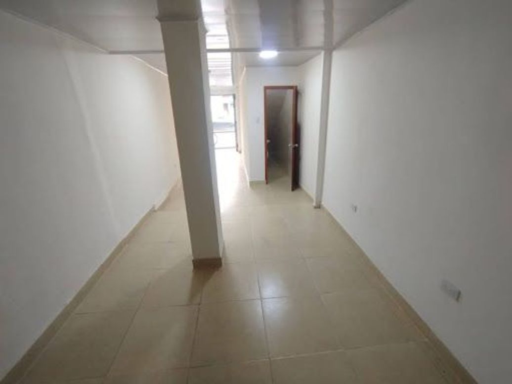 Casa de 1 alcoba en venta en Álamos, Bogotá, 186 m² · foto 7 de 17