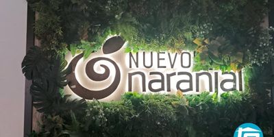 Cuenta con: Tres habitaciones, 2 closets, 1 Vestier, 2 baños, sala comedor, red de gas, piso porcelanato, cocina integral, zona de ropas, calentador, balcón. parqueadero cubierto y cuarto útil.

La Unidad cuenta con: Portería 24 horas, parqueaderos comunes, gimnasio, ascensor, salón social, mesa de tenis y juegos infantiles.

Cerca a Homencenter, Makro, jumbo, estación del metro suramericana, el inmueble se encuentra sobre la 65