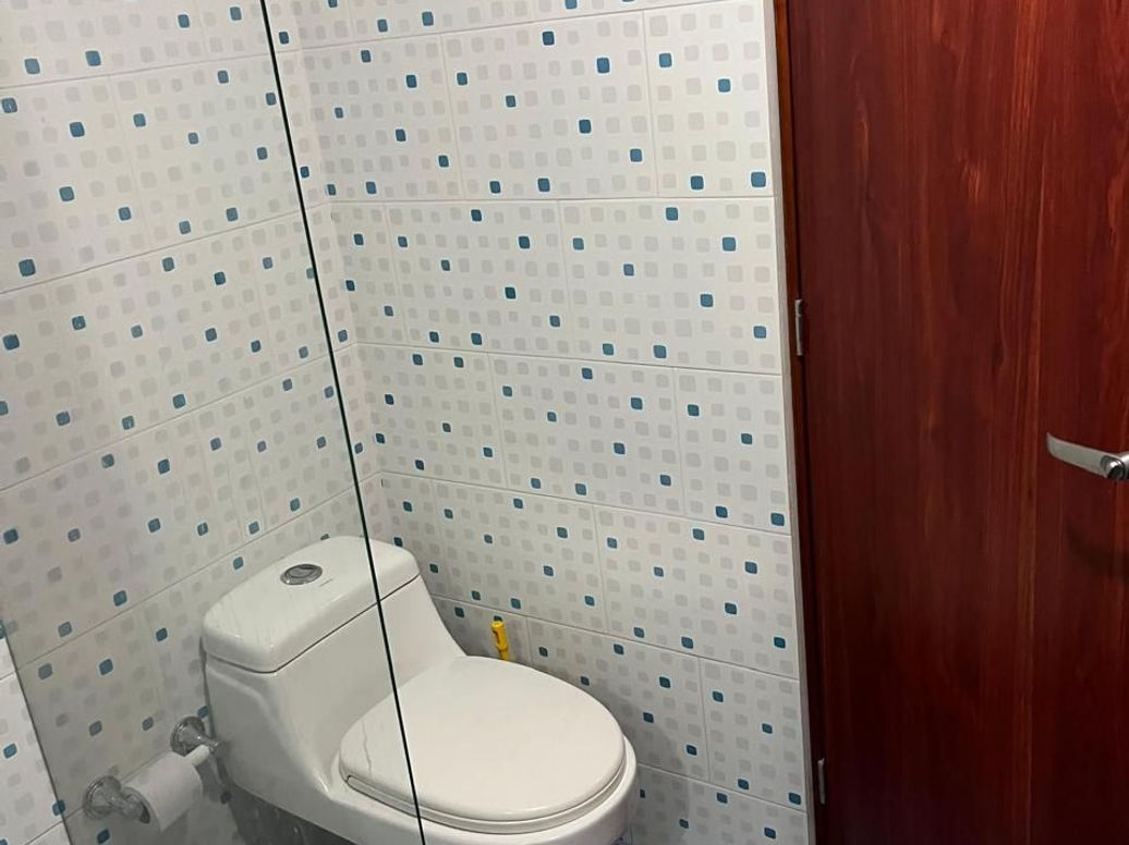 Casa de 5 alcobas en venta en San Cipriano, Bogotá, 200 m² · foto 11 de 18