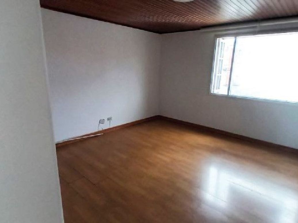 Casa de 4 alcobas en venta en Los Andes, Bogotá, 150 m² · foto 3 de 14