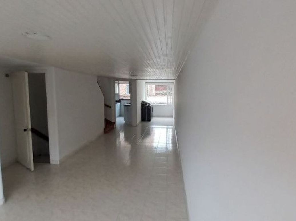 Casa de 4 alcobas en venta en Los Andes, Bogotá, 150 m² · foto 5 de 14