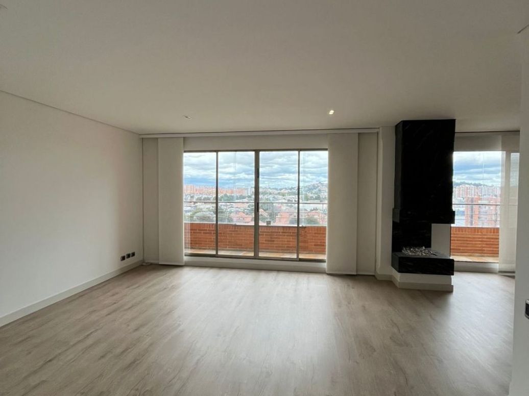 Apartamento de 6 alcobas en venta en La Calleja, Bogotá, 244 m² · foto 3 de 20