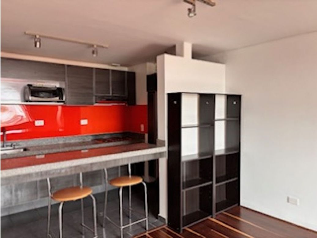 Apartaestudio en venta en Emaus, Bogotá, 47 m² · foto 2 de 13