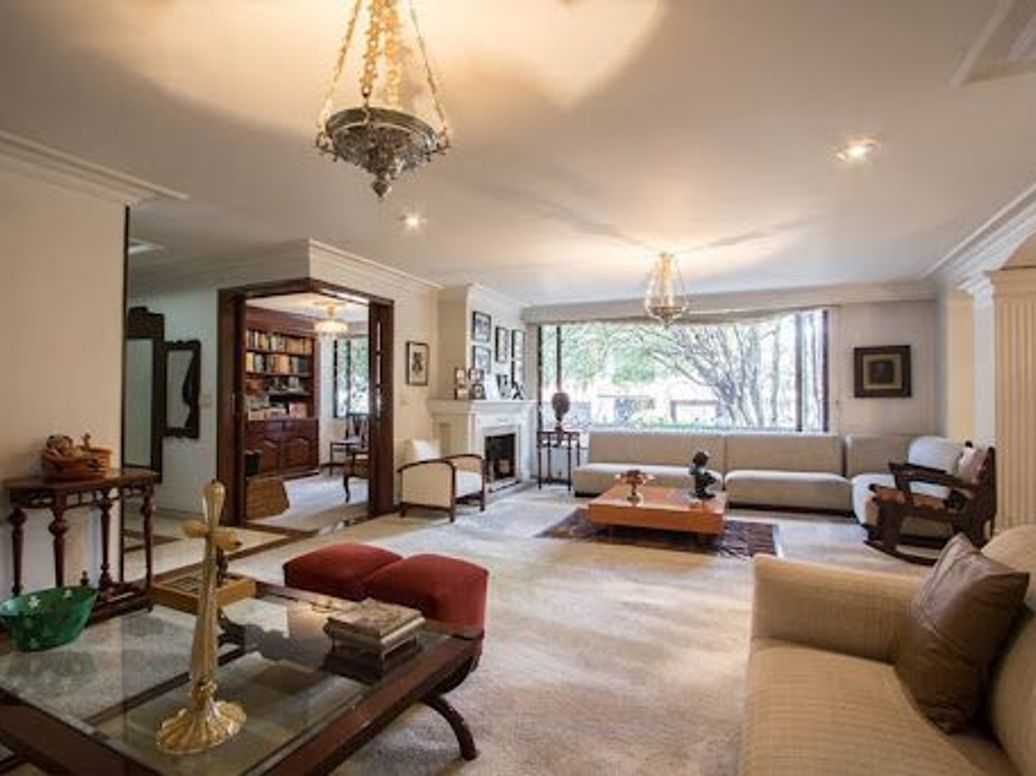 Apartamento de 4 alcobas en venta en El Nogal, Bogotá, 217 m² · foto 3 de 20