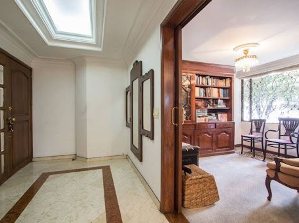 Apartamento de 4 alcobas en venta en El Nogal, Bogotá, 217 m² · foto 7 de 20