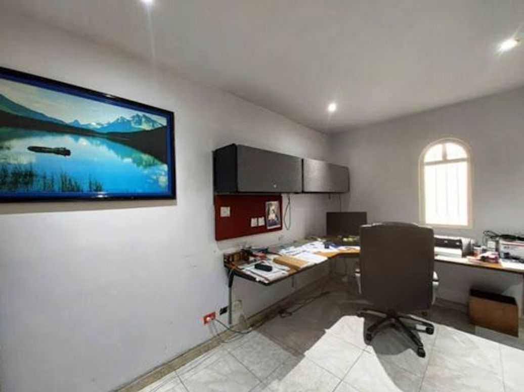 Casa de 11 alcobas en venta en Santa Barbara, Bogotá, 420 m² · foto 3 de 20