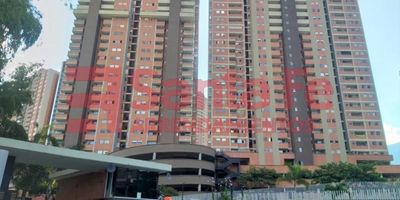 INMUEBLE SUJETO A VERIFICACION DE DISPONIBILIDAD
ESTUFA A GAS, ALACENAS, EXTRACTOR, HORNO
CALENTADOR A GAS, BAÑOS CABINADOS EN VIDRIO TEMPLADO, BARRA DE MÁRMOL EN COCINA, BLACKOUT EN VENTANAS, PANEL JAPONÉS EN BALCÓN, LAMPARAS DECORATIVAS
ZONAS COMUNES. GYM, TURCO, SAUNA, CANCHA DEPORTIVA, ZONA BBQ, GOLFITO, CANCHA DE VOLEIPLAYA, CANCHA DE SQUASH