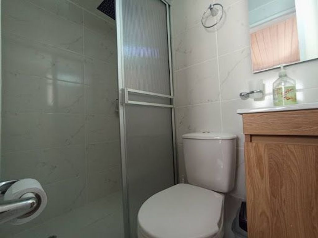 Casa de 6 alcobas en venta en Alhambra, Bogotá, 255 m² · foto 18 de 20