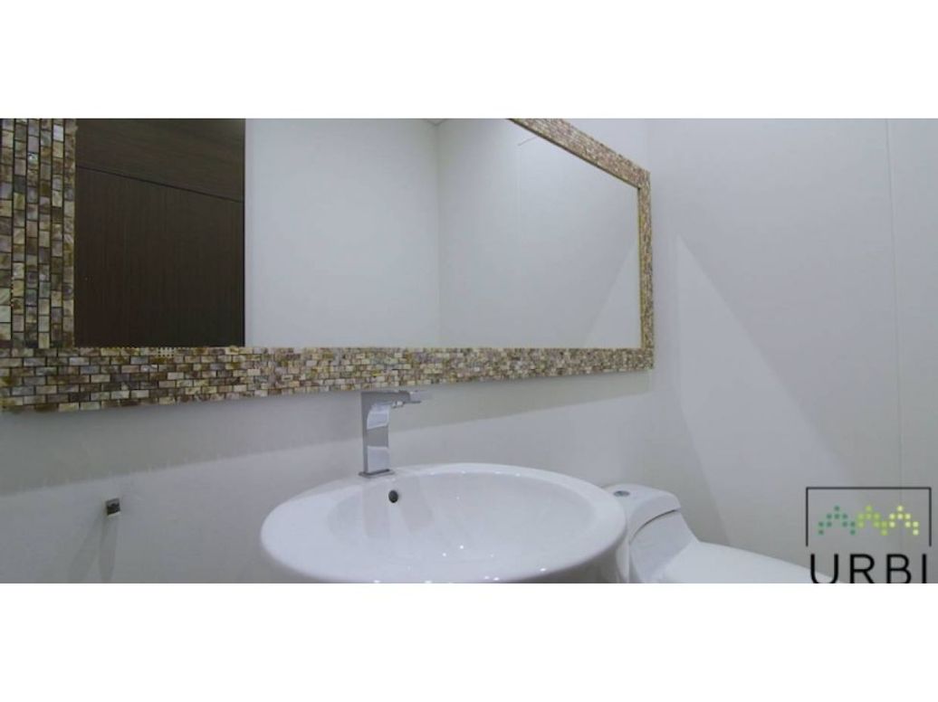 Apartamento de 3 alcobas en venta en Chicó Norte, Bogotá, 193 m² · foto 13 de 20