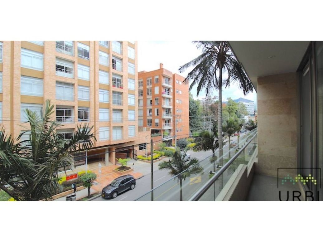 Apartamento de 3 alcobas en venta en Chicó Norte, Bogotá, 193 m² · foto 2 de 20