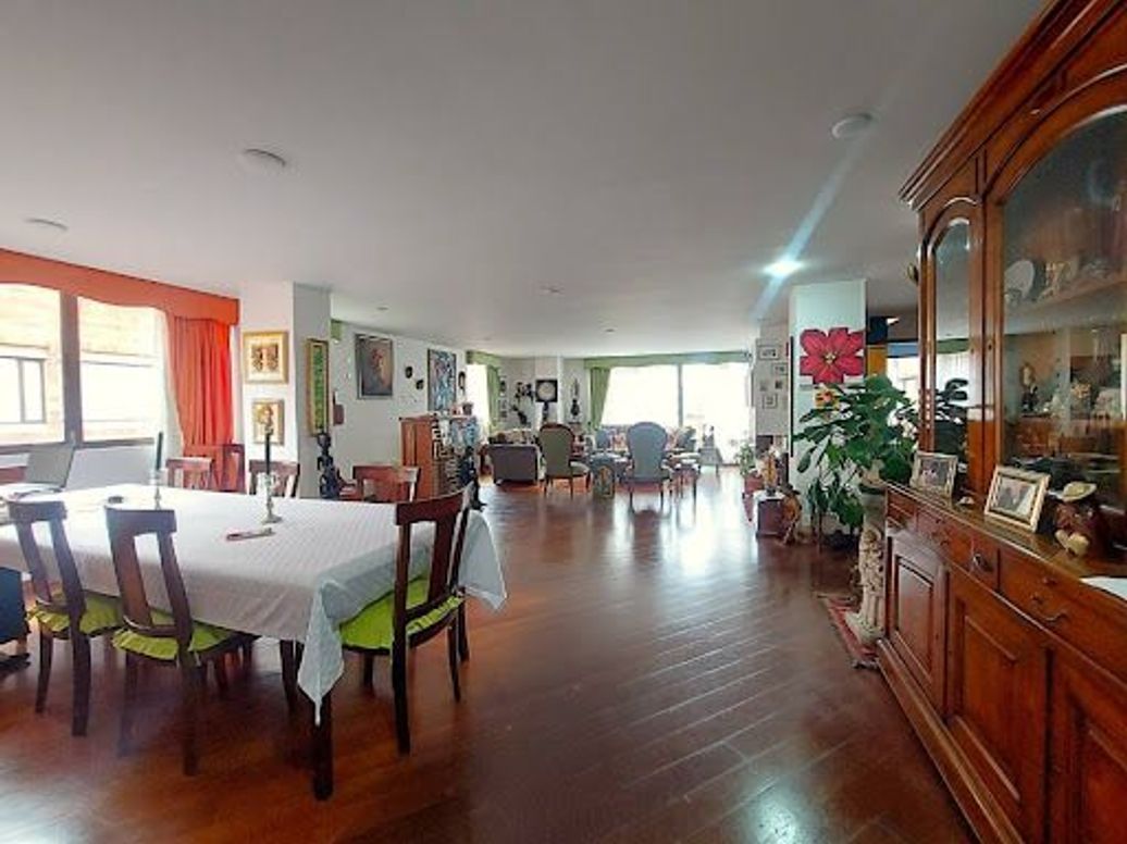 Apartamento de 3 alcobas en venta en Molinos Norte, Bogotá, 173 m² · foto 5 de 20