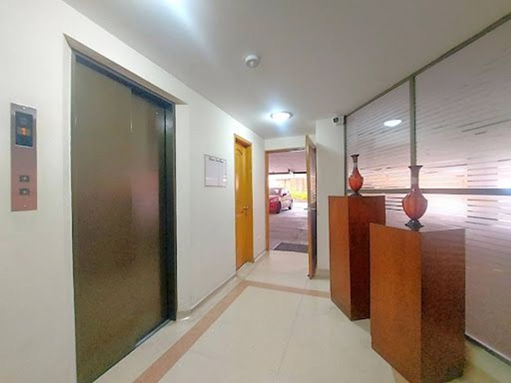 Apartamento de 3 alcobas en venta en Molinos Norte, Bogotá, 173 m² · foto 4 de 20