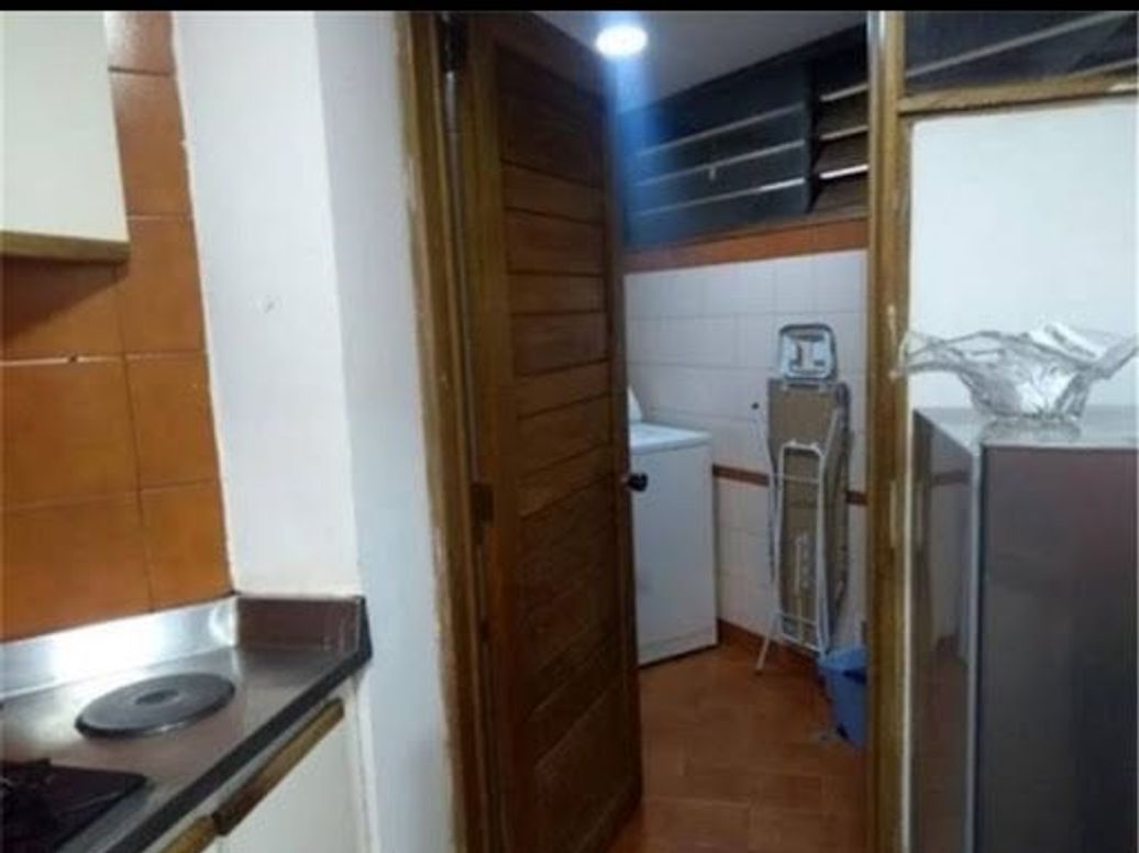Apartamento de 2 alcobas en venta en Santa Barbara Oriental, Bogotá, 135 m² · foto 7 de 11