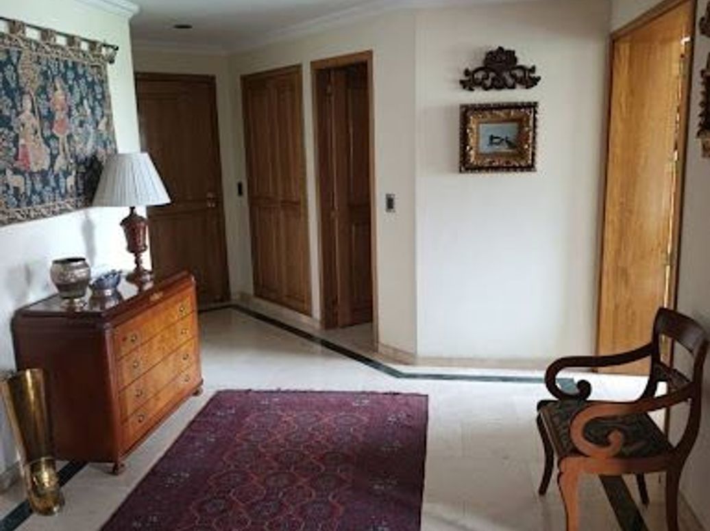 Casa de 3 alcobas en venta en La Carolina, Bogotá, 211 m² · foto 12 de 20