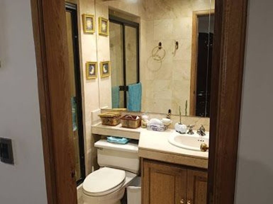 Casa de 3 alcobas en venta en La Carolina, Bogotá, 211 m² · foto 14 de 20
