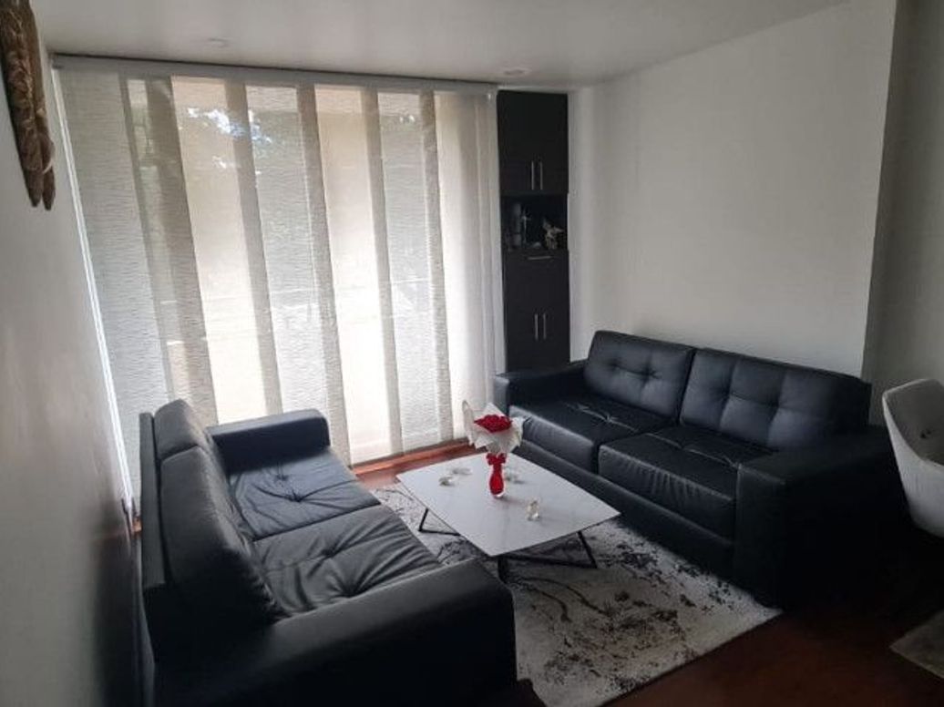 Apartamento en venta en Los Cedros, Bogotá · foto 8 de 17