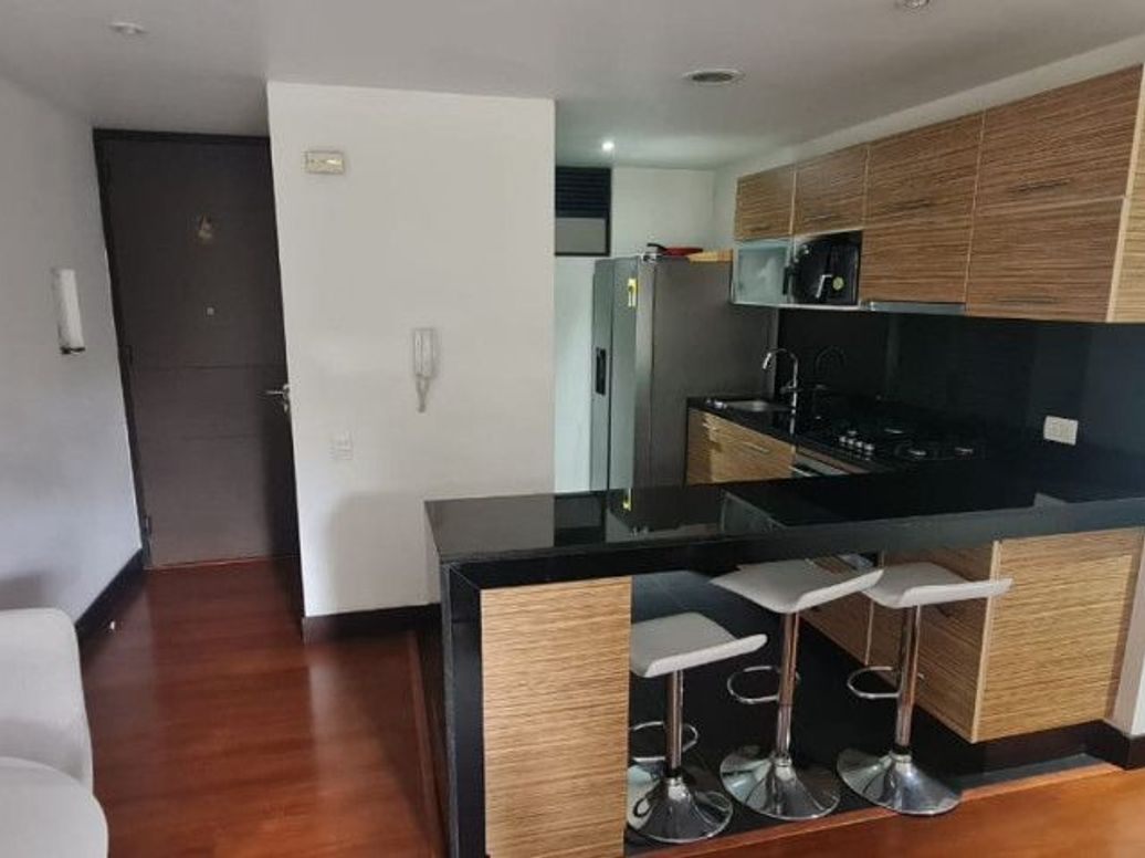 Apartamento en venta en Los Cedros, Bogotá · foto 5 de 17