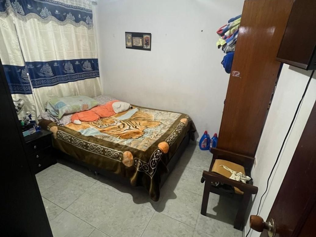 Casa de 6 alcobas en venta en La Cabaña, Bogotá, 288 m² · foto 17 de 20