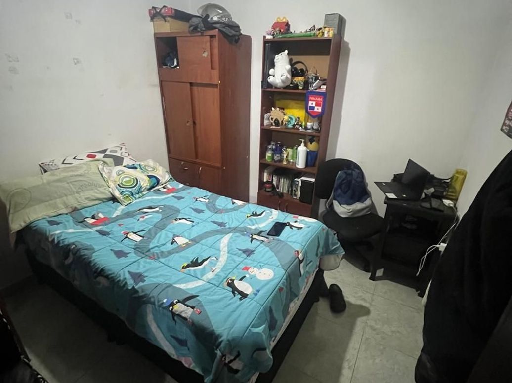 Casa de 6 alcobas en venta en La Cabaña, Bogotá, 288 m² · foto 18 de 20