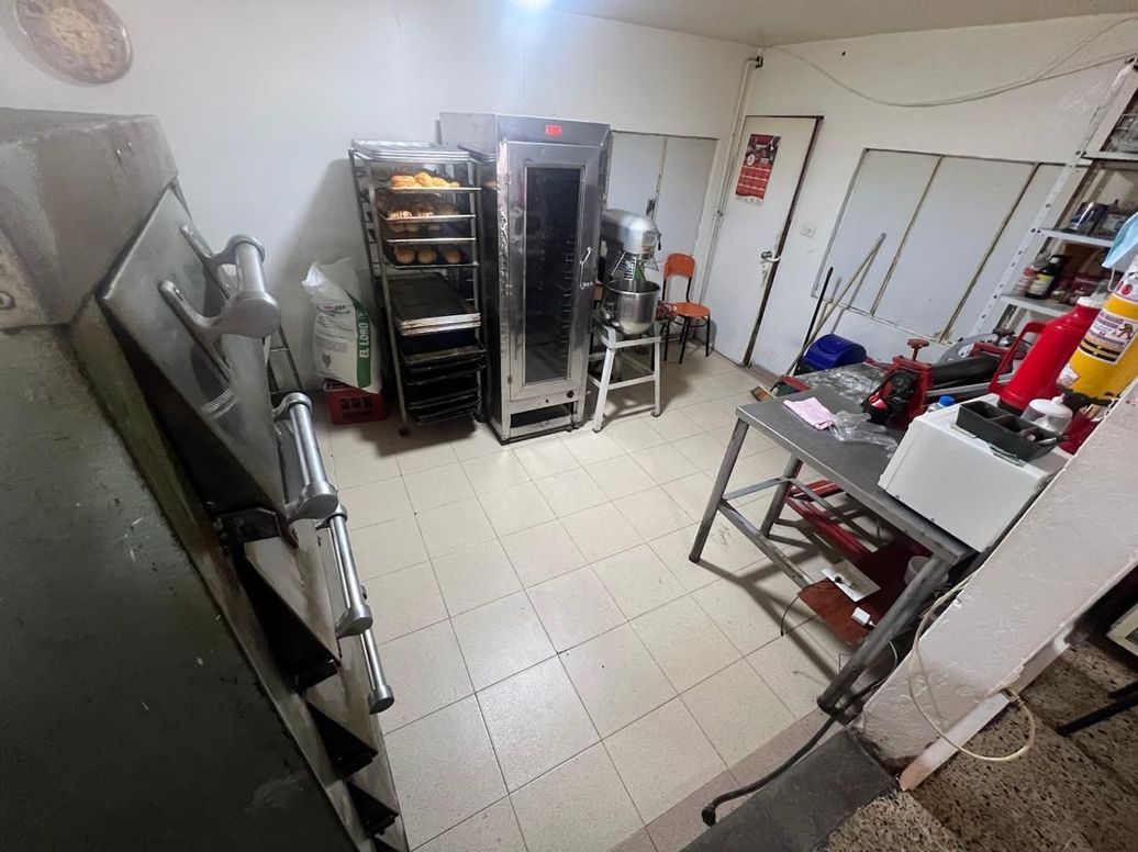 Casa de 6 alcobas en venta en La Cabaña, Bogotá, 288 m² · foto 3 de 20